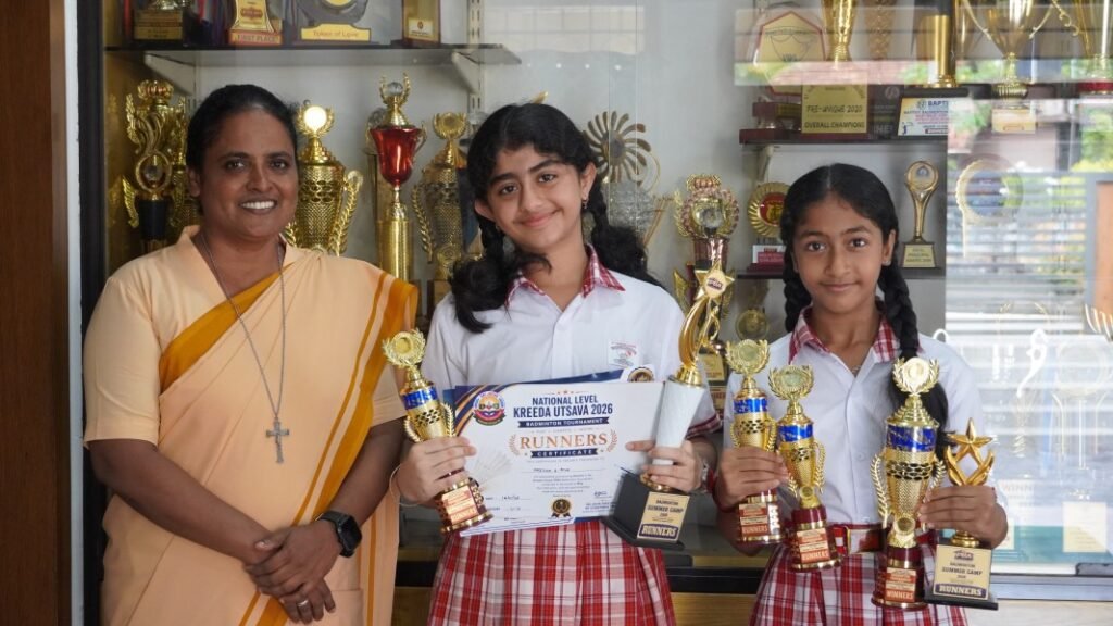 Congratulations to Our Badminton Champions! 🏸